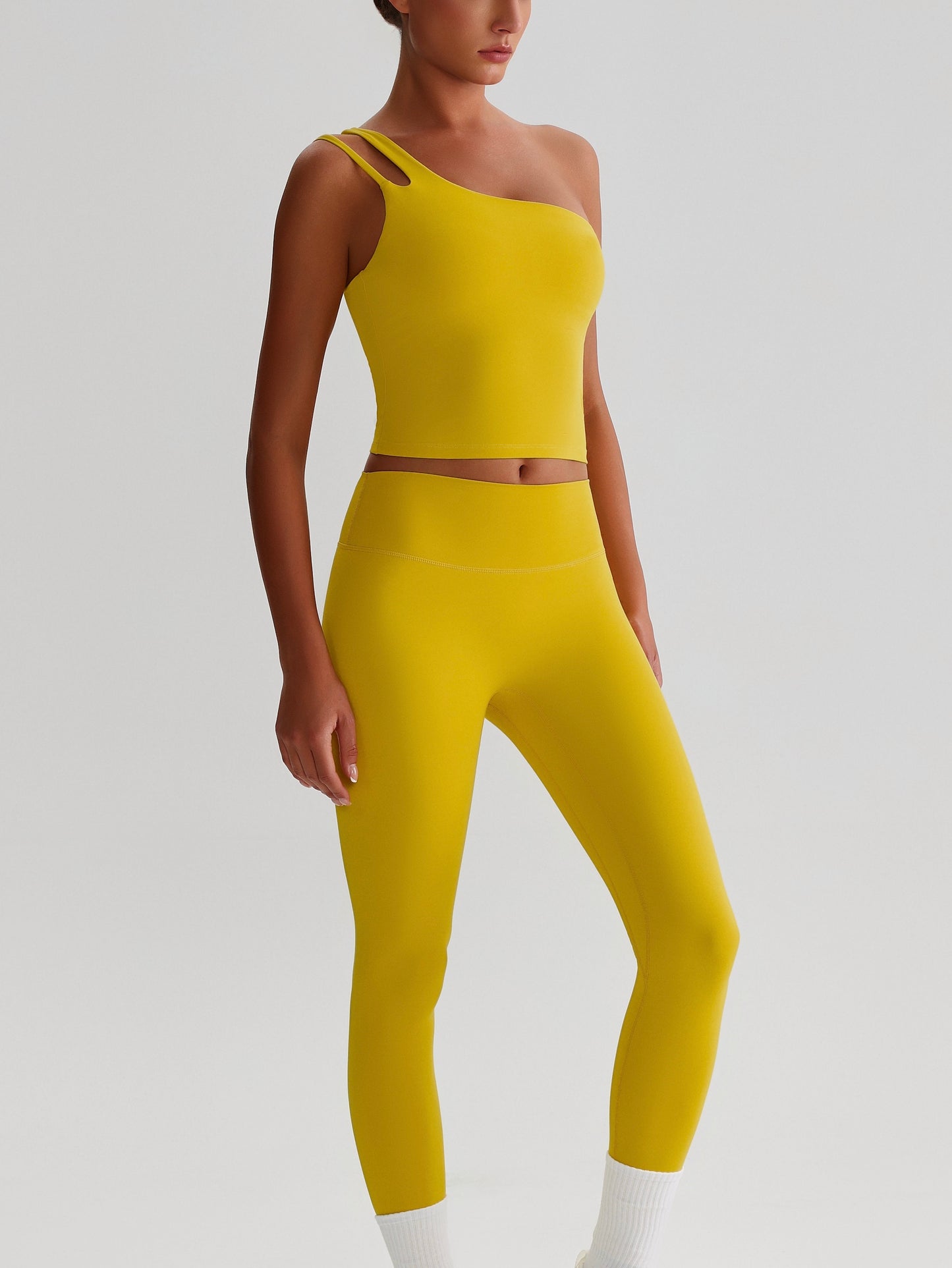 iTOUCH Sloping Shoulder Bra & Legging Set Flexible
