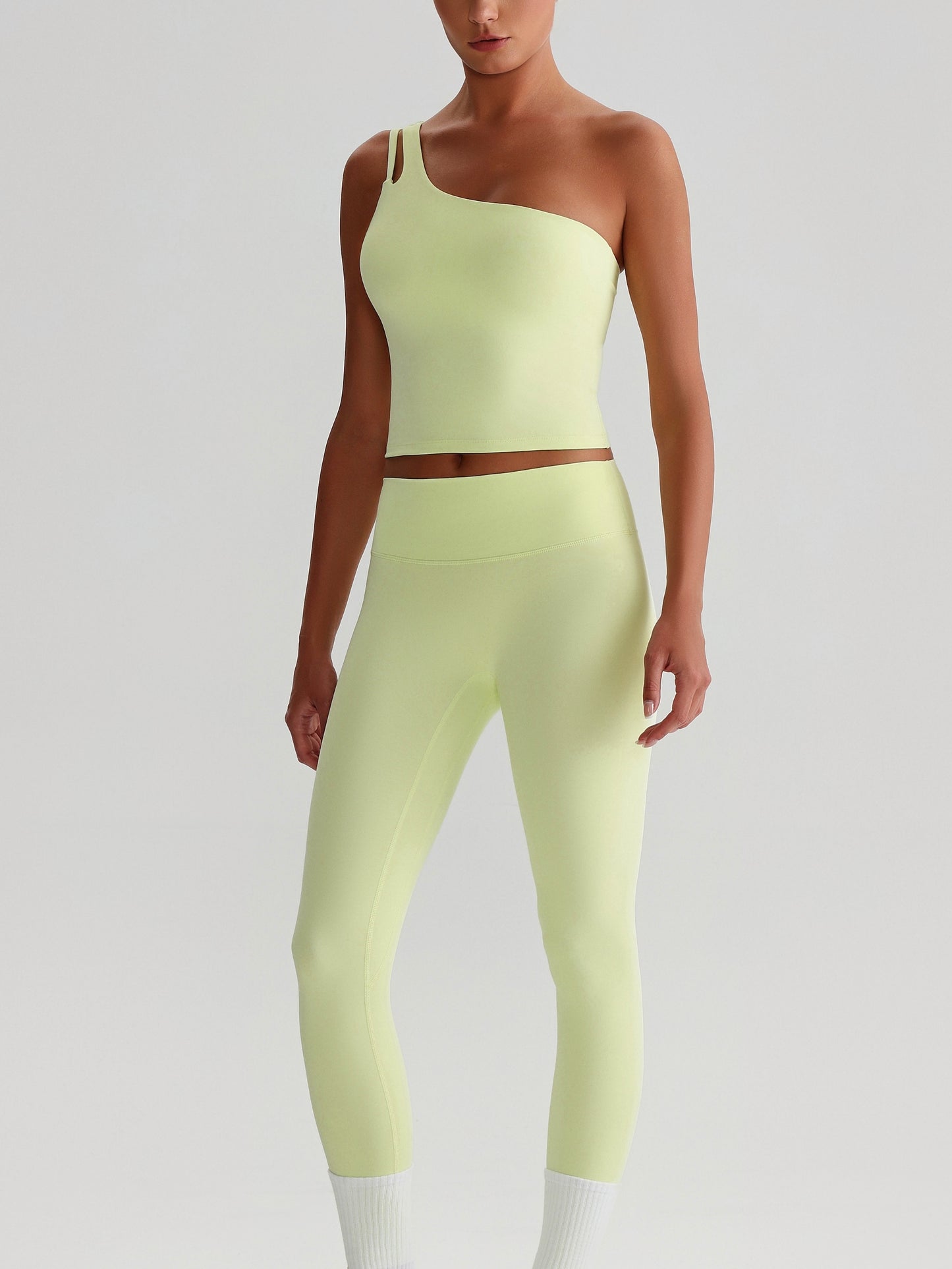 iTOUCH Sloping Shoulder Bra & Legging Set Flexible