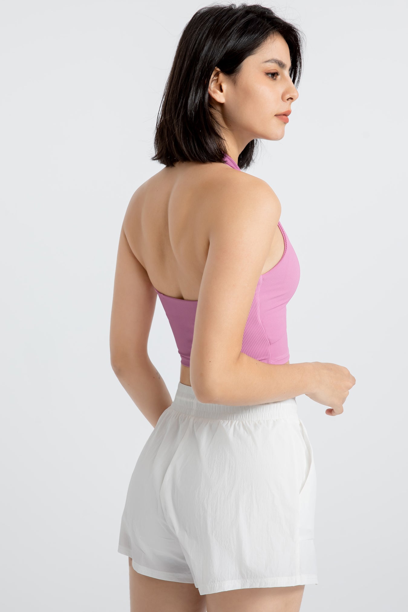 Soft and skin-friendly halter neckYOGA BRA