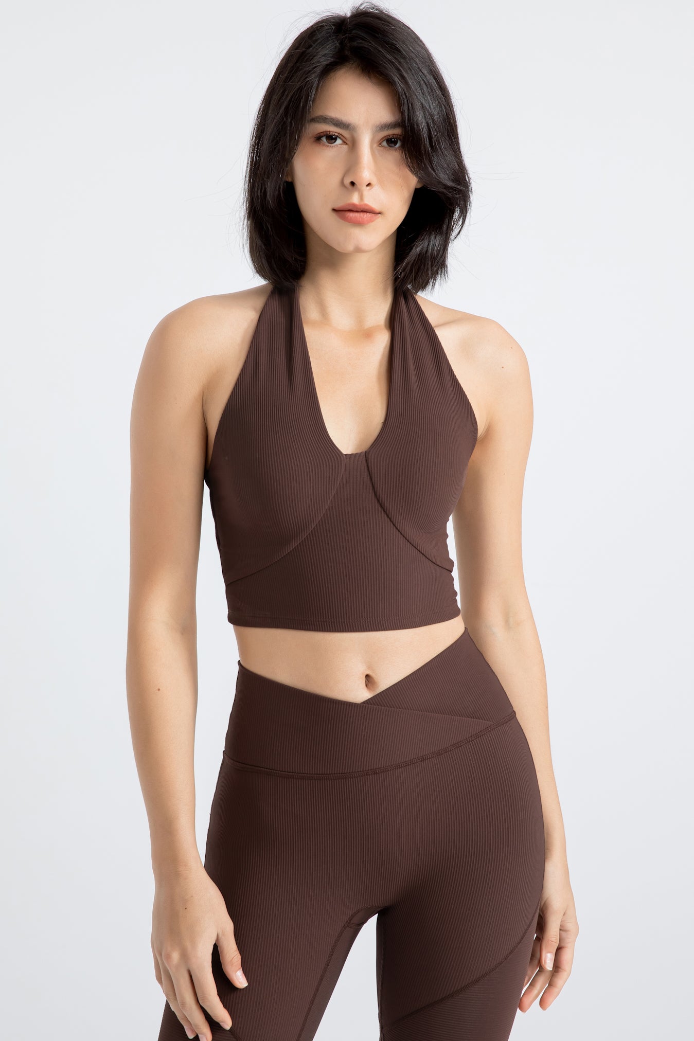 Soft and skin-friendly halter neckYOGA BRA