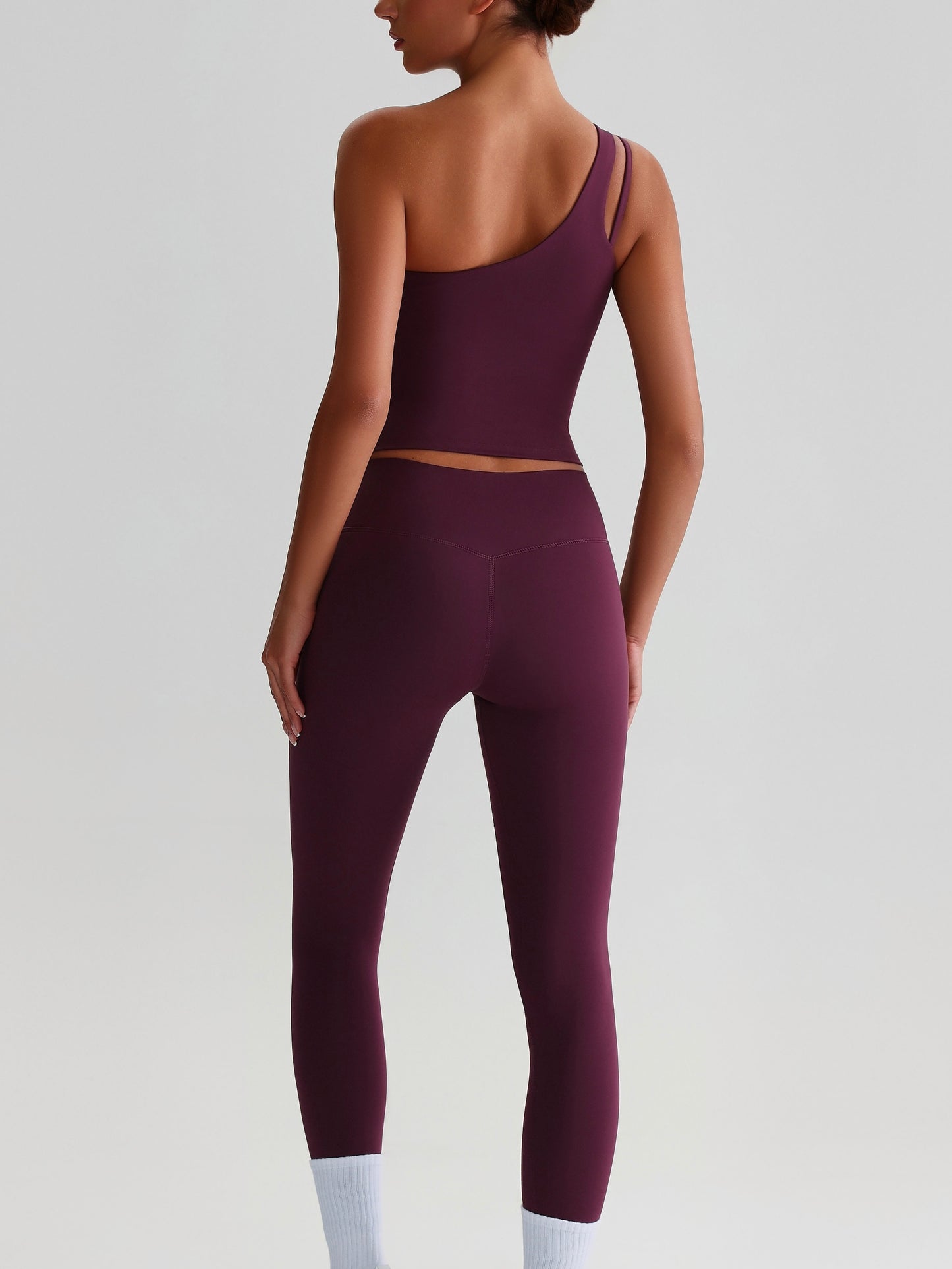 iTOUCH Sloping Shoulder Bra & Legging Set Flexible